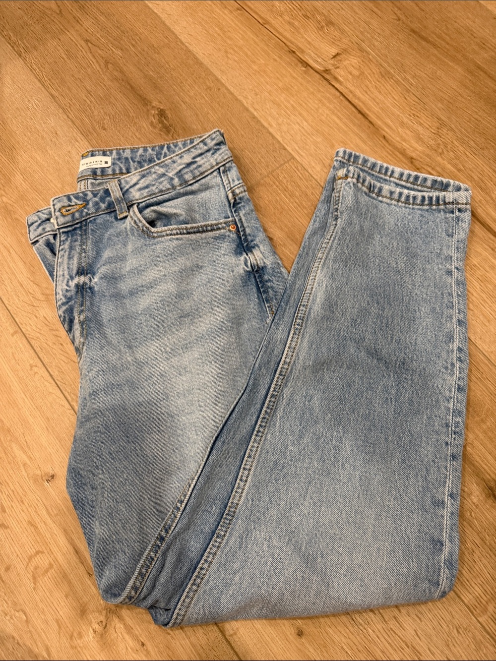 Zara Classic Light Blue Jeans